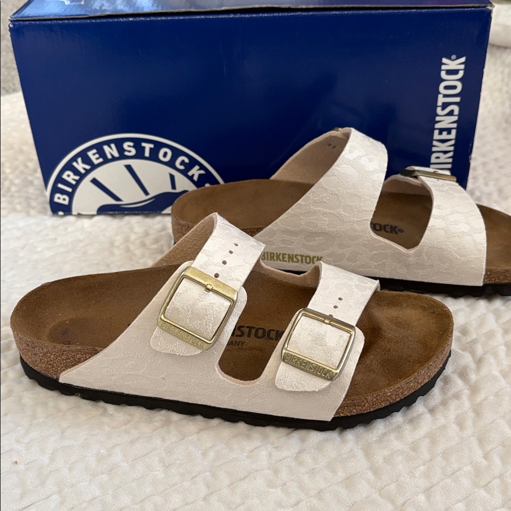 Birkenstock Arizona Sandal in Eggshell Leopard Print